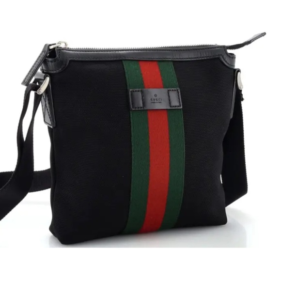 Gucci Messenger bag. - Picture 7 of 7